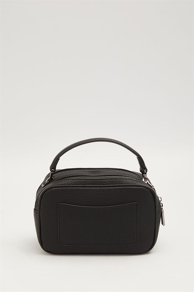 Siyah Büyük Logolu El Çantası