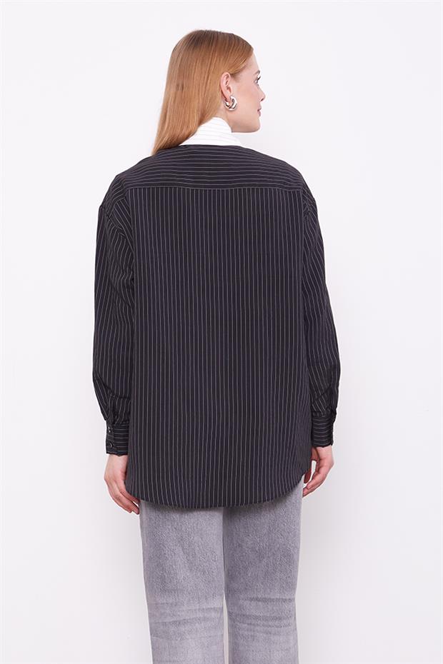 Siyah Cebi Çiçek İşleme Detaylı Gömlek