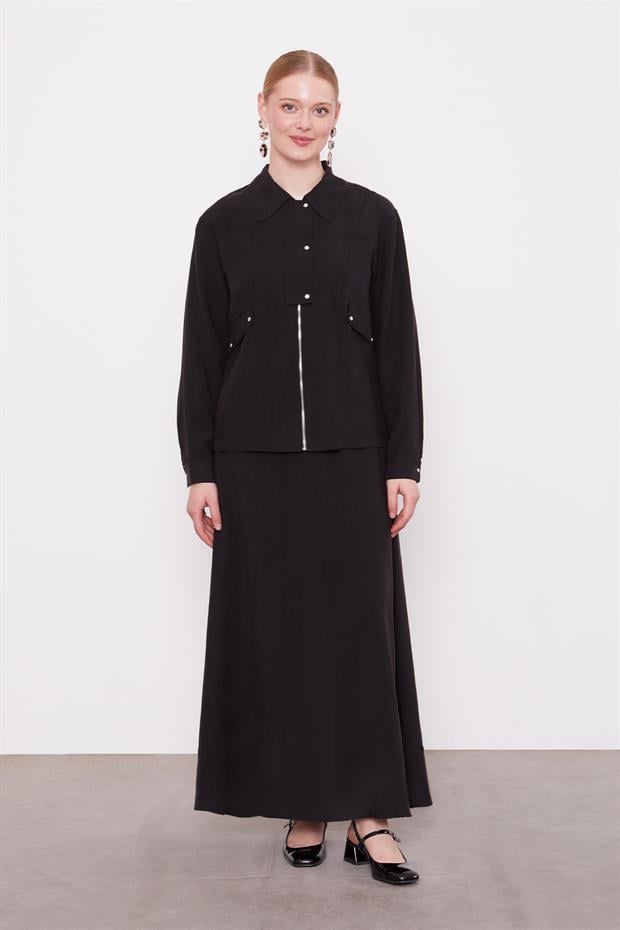 Siyah Cep Detaylı Fermuarlı Etek Takım