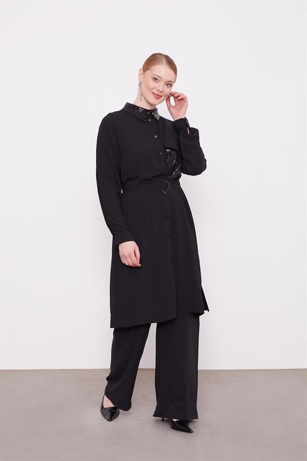 Siyah Cep Ve Yaka Payet Detaylı Tunik