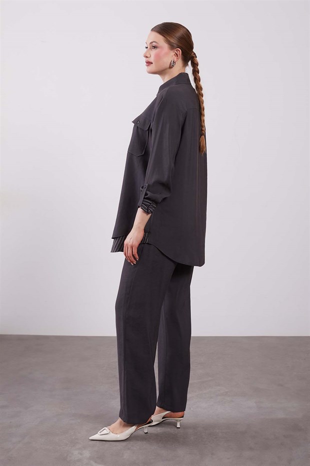 Siyah Çift Katlı Çizgili İkili Takım