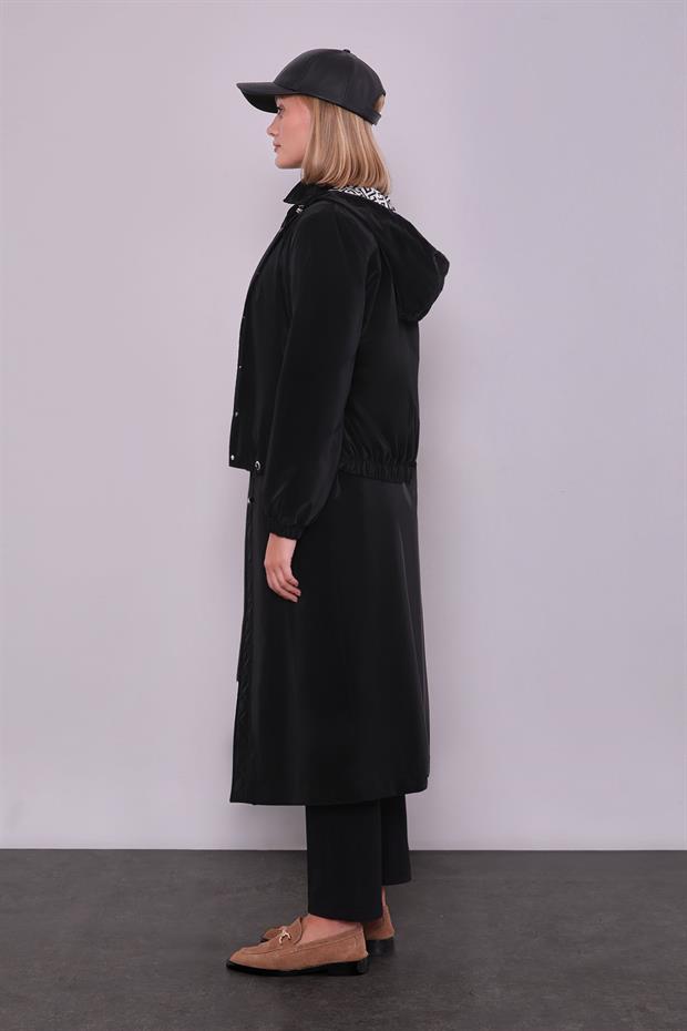 Siyah Çıkarılabilir Detaylı Trençkot