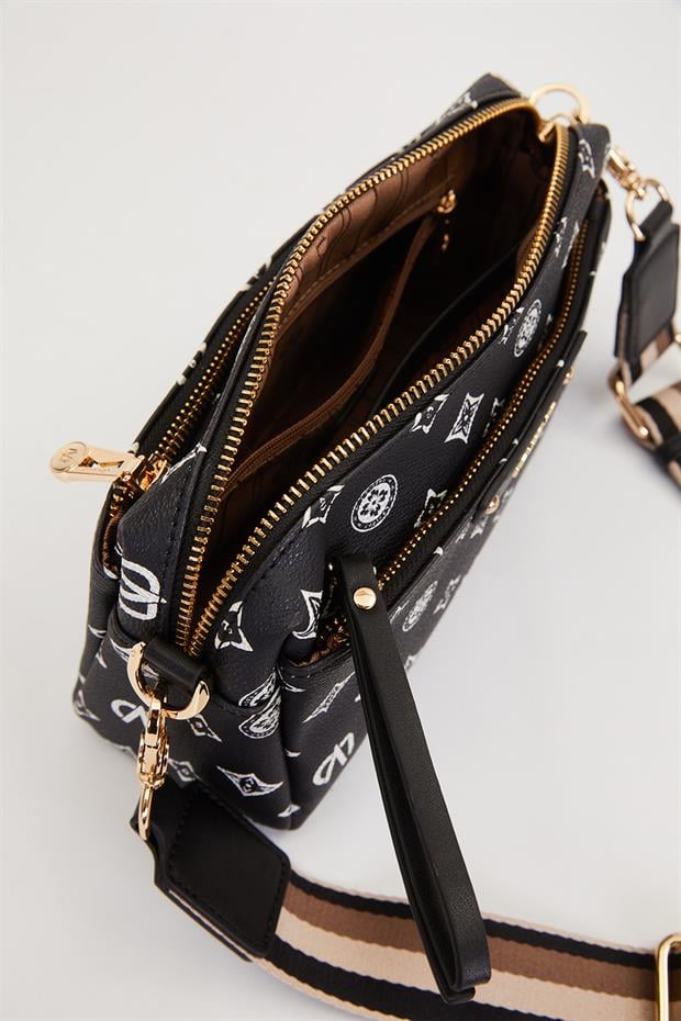 Siyah Çizgi Kuşaklı Omuz Çantası