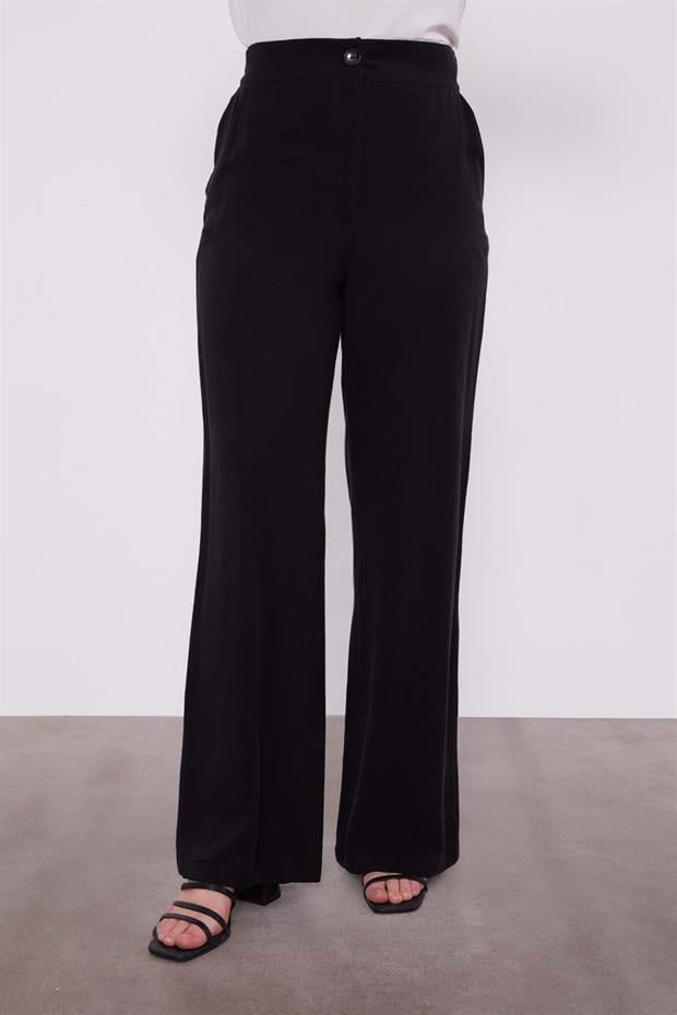 Siyah Dantel Detaylı Üçlü Tunik Takım