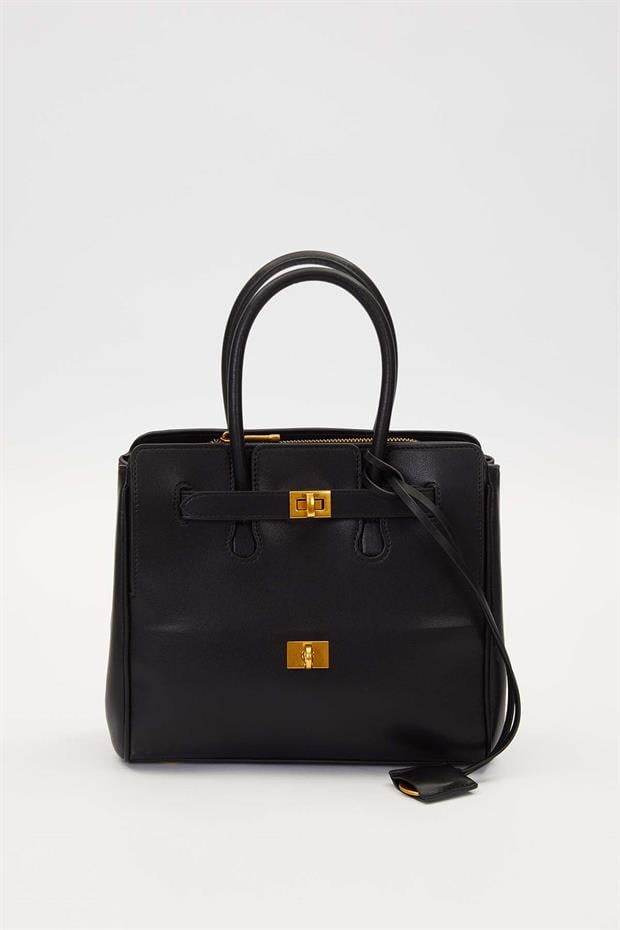 Siyah Deri Aksesuar Detaylı El Çantası