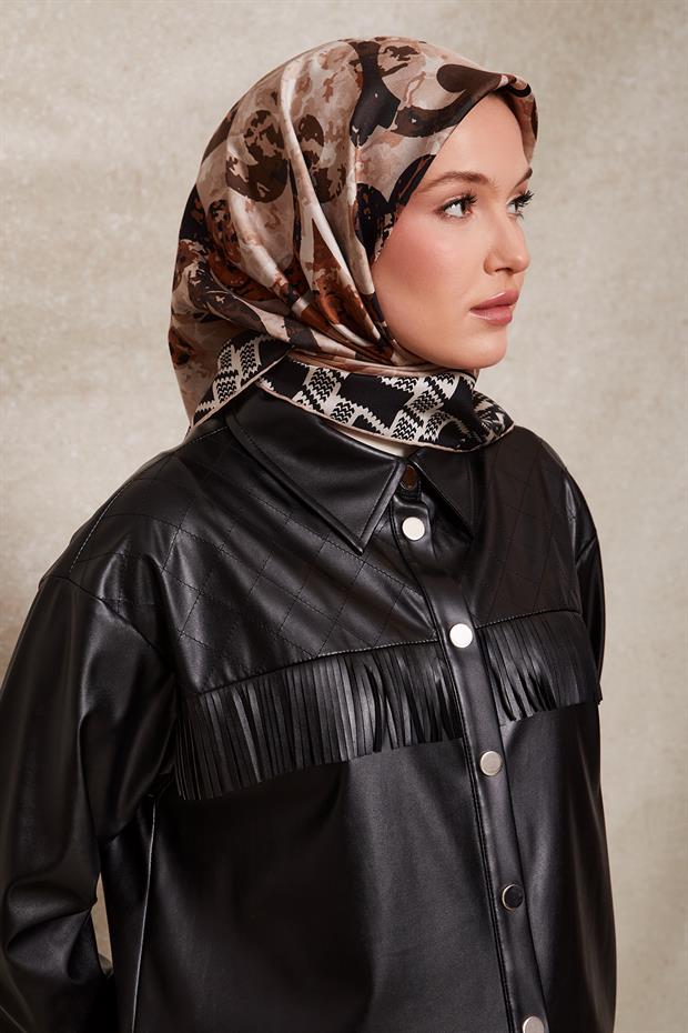Siyah Desenli Twill İpek Eşerp