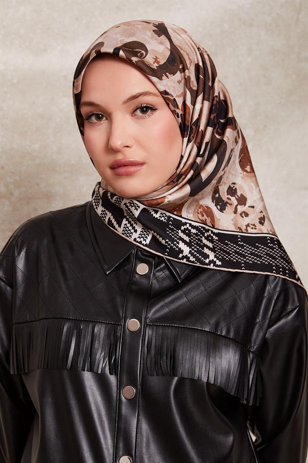 Siyah Desenli Twill İpek Eşerp