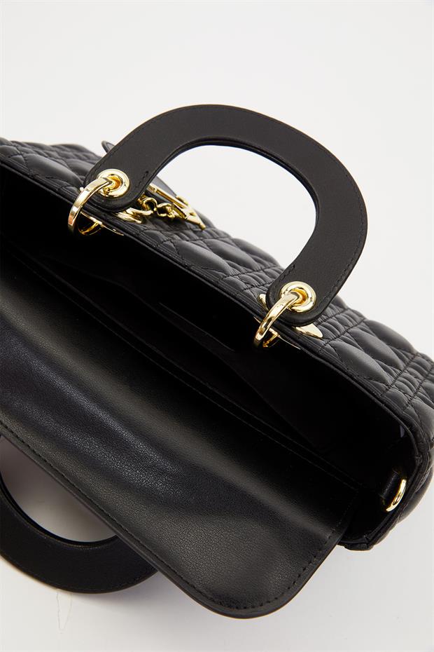 Siyah Dikdörtgen Model Aksesuarlı El Çantası