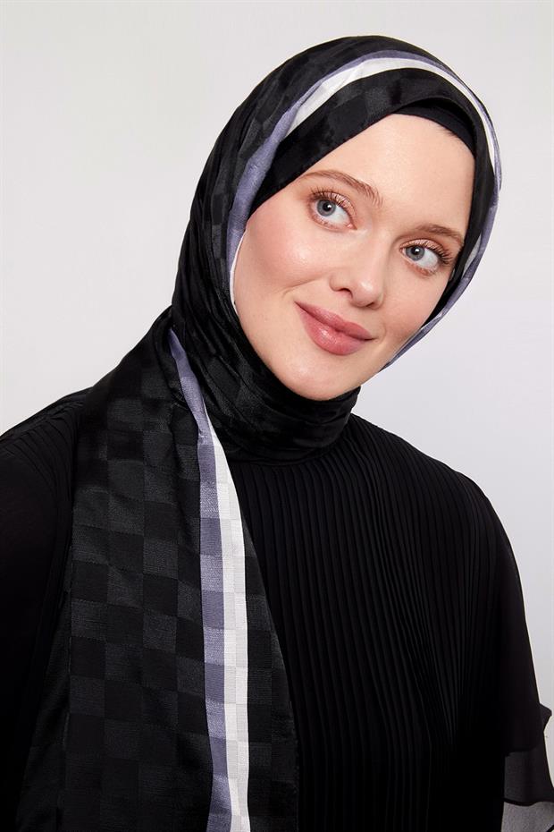Siyah - Ekru Çizgili Dama Desen Monogram Şal