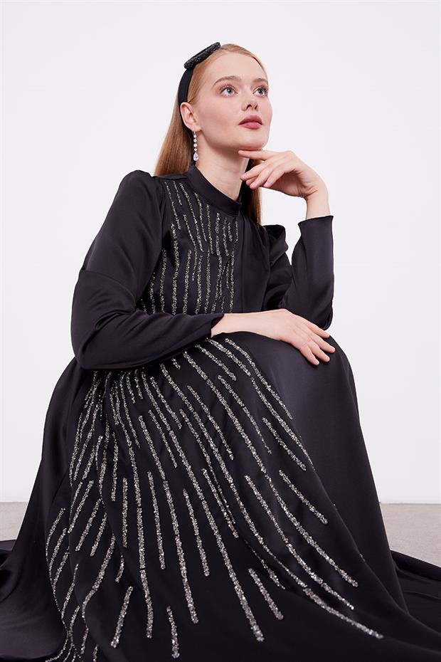 Siyah Bel Kemerli Taşlı Elbise