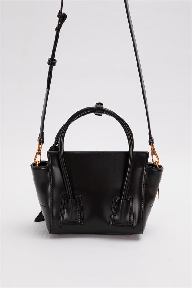 Siyah Fular Detaylı Omuz Çantası