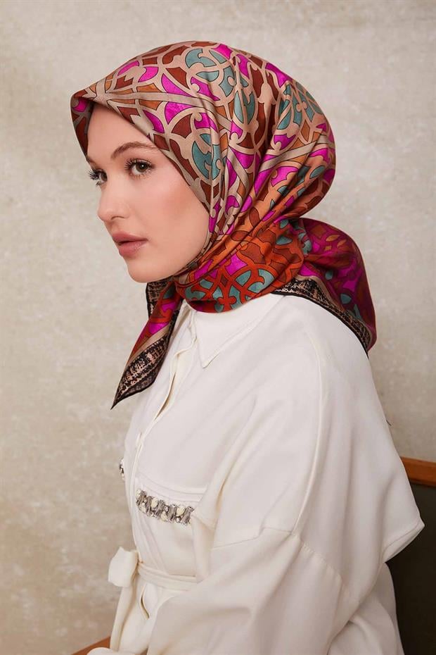 Siyah-Fuşya Vectör Desen Twill İpek Eşarp
