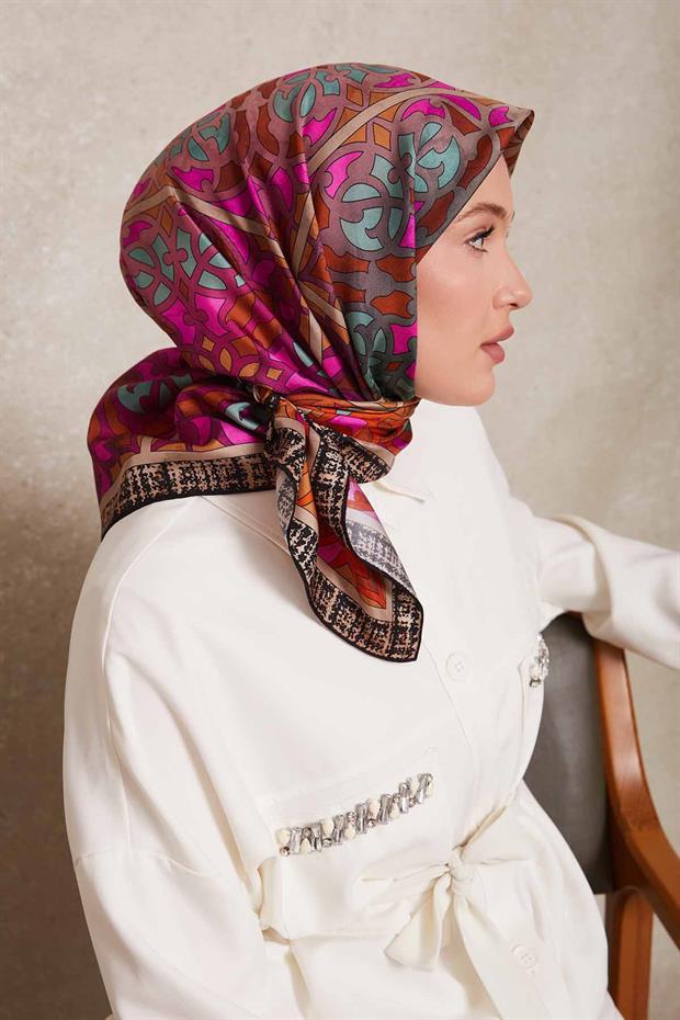 Siyah-Fuşya Vectör Desen Twill İpek Eşarp