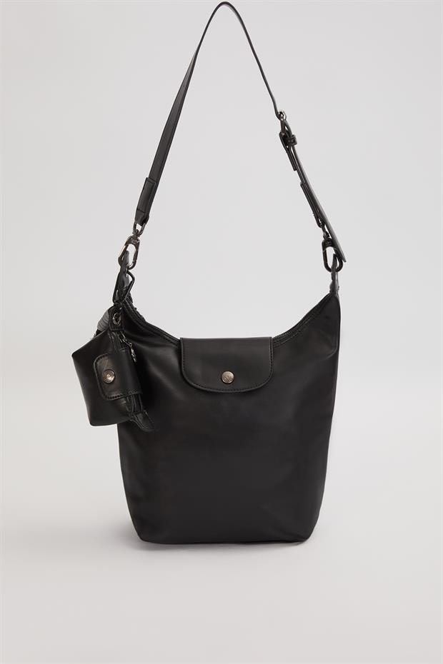 Siyah Geniş Fermuar Detaylı Omuz Çantası