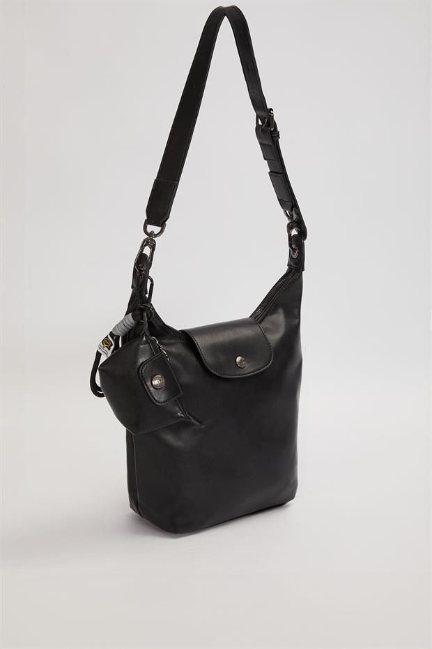 Siyah Geniş Fermuar Detaylı Omuz Çantası