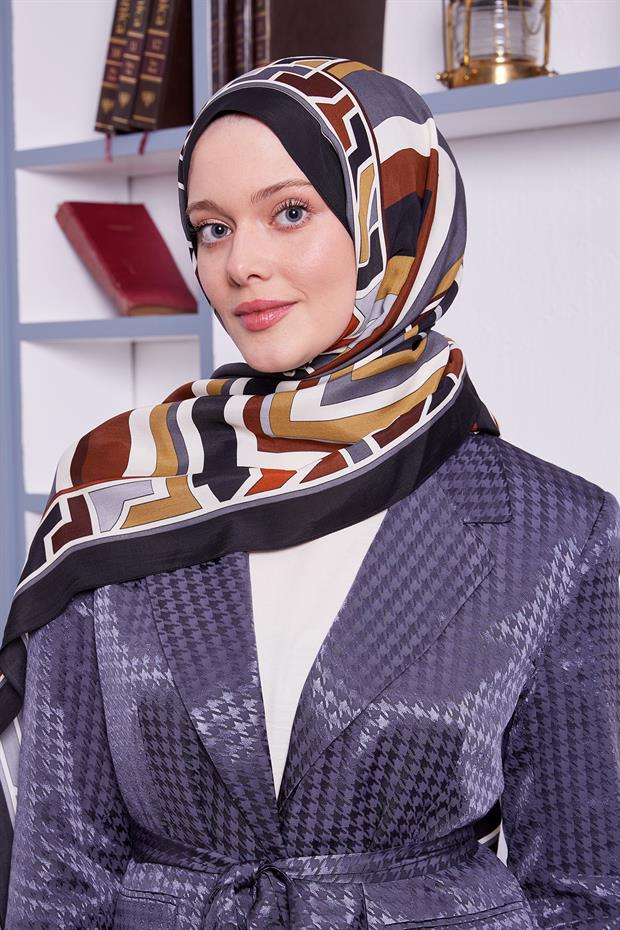 Siyah Geometrik Desen Royal Şal