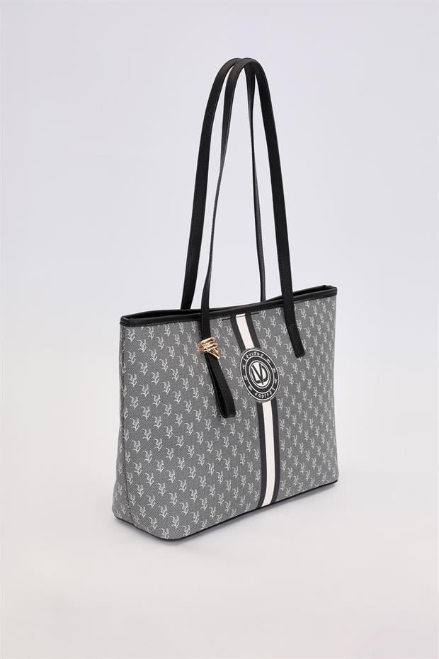 Siyah Gold Akseusar Detaylı Omuz Çantası