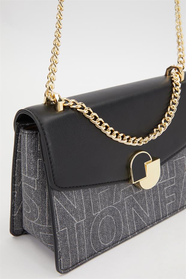 Siyah Gold Toka Detaylı Omuz Çantası