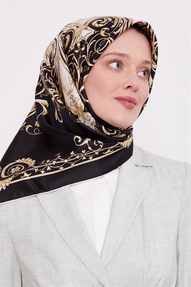 Siyah - Gold Varak Desenli Twill İpek Eşarp