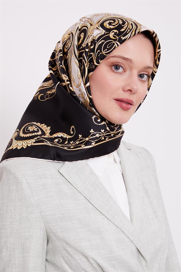 Siyah - Gold Varak Desenli Twill İpek Eşarp