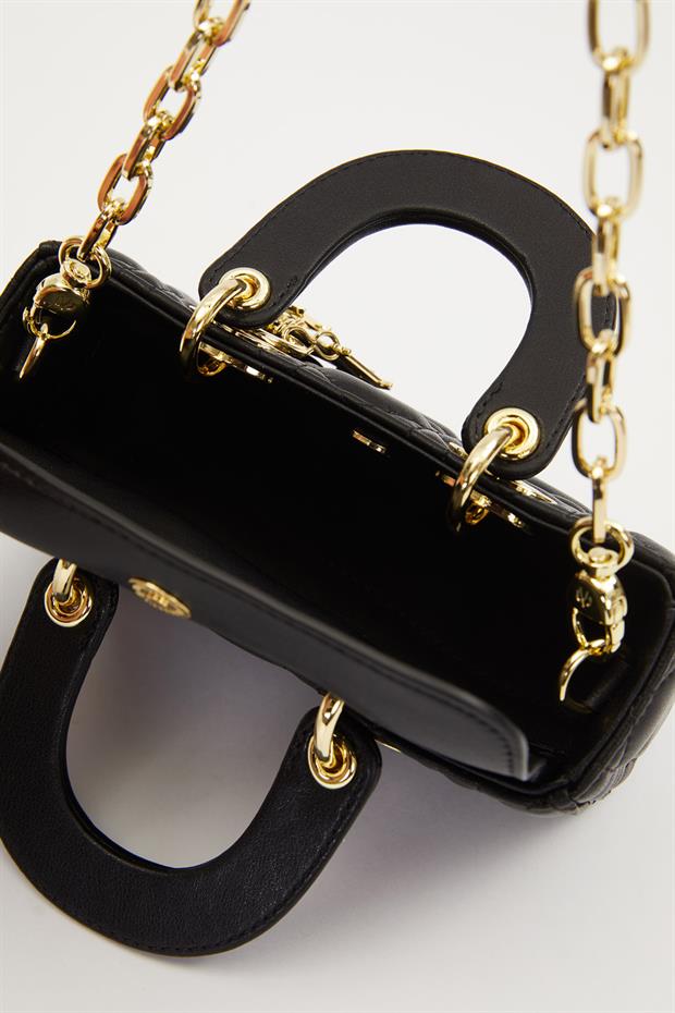 Siyah Gold Zincir Detaylı Omuz Çantası