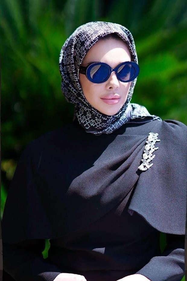 Siyah - Gri Çizgili Sarmal Desen Twill İpek Eşarp