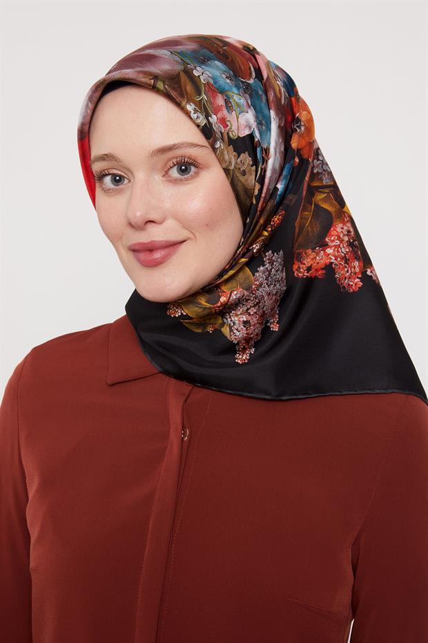 Siyah Karışık Gül Desen Twill İpek Eşarp