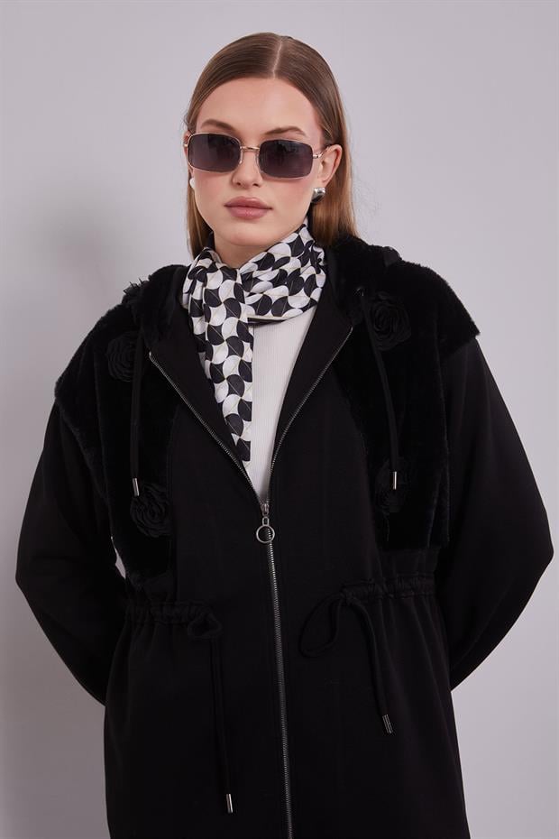 Siyah Gül Detaylı Bel Büzgülü İkili Takım