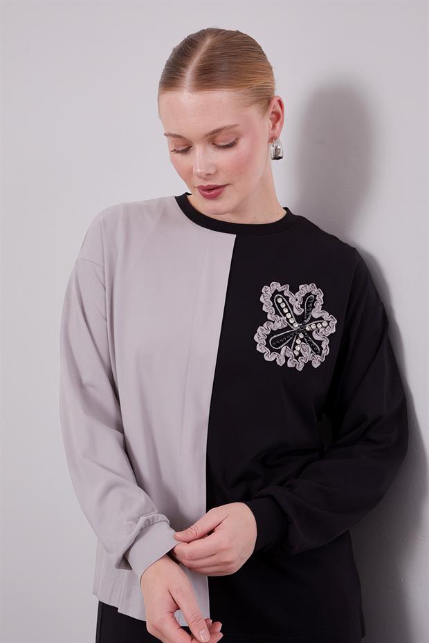 Siyah İki Renkli Asimetrik Etekli Takım