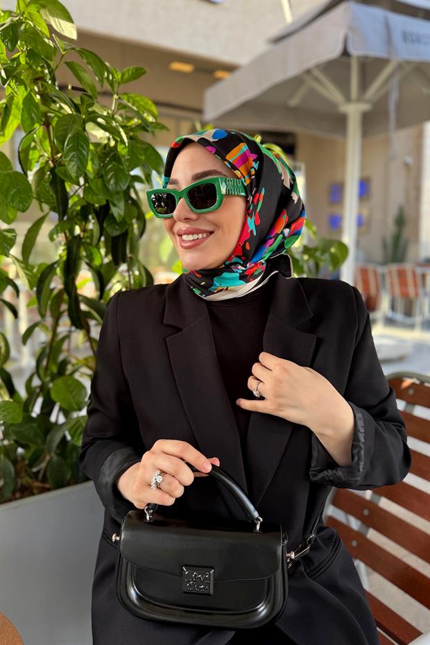 Siyah İnci Askılı Omuz Çantası