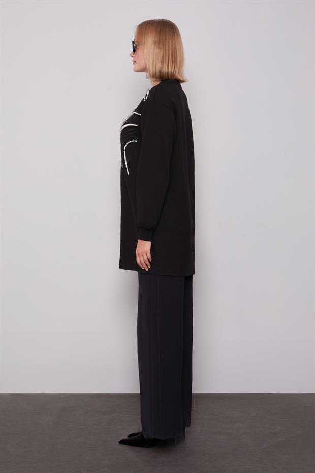 Siyah İnci Detaylı Sweatshirt