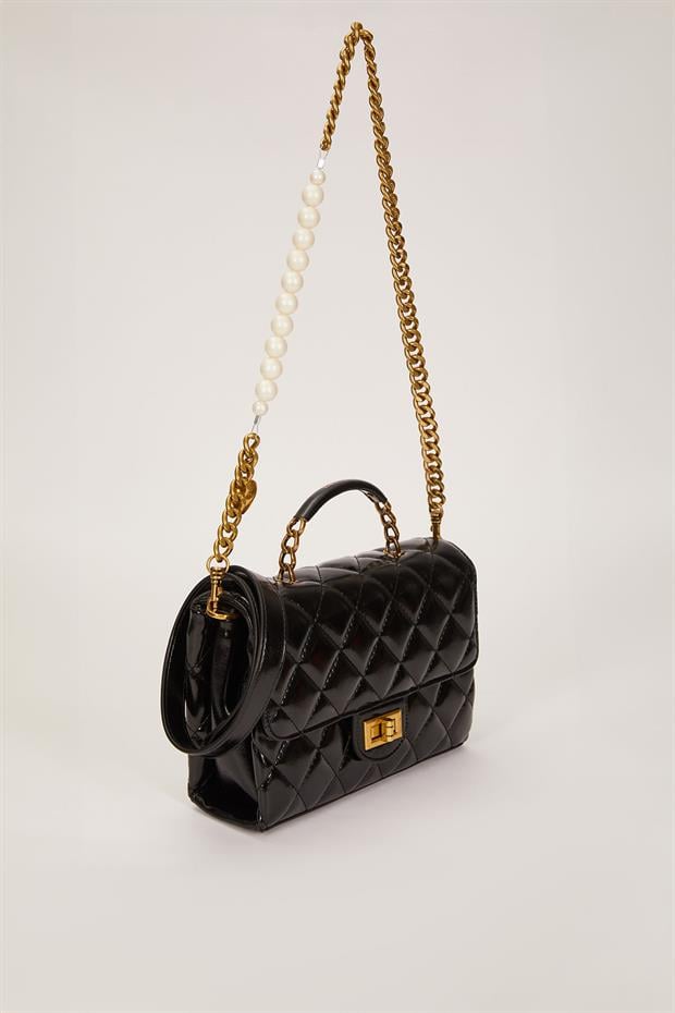 Siyah İnci Ve Kalp Aksesuar Detaylı Omuz Çantası