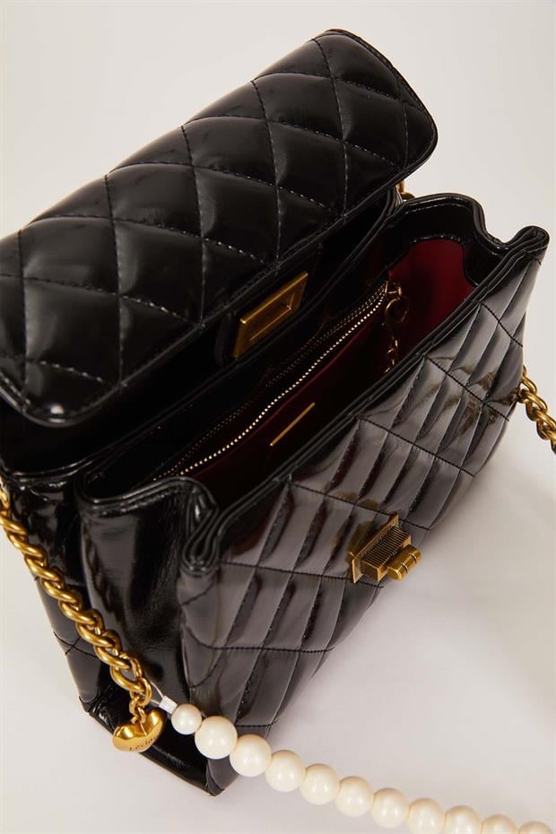 Siyah İnci Ve Kalp Aksesuar Detaylı Omuz Çantası