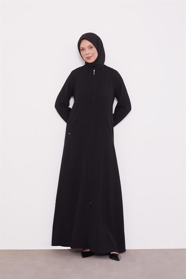 Siyah Yaka Şerit Detaylı Ferace