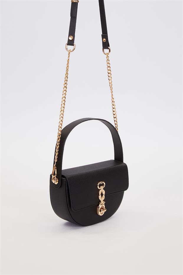 Siyah Kapak Tokalı El Çantası