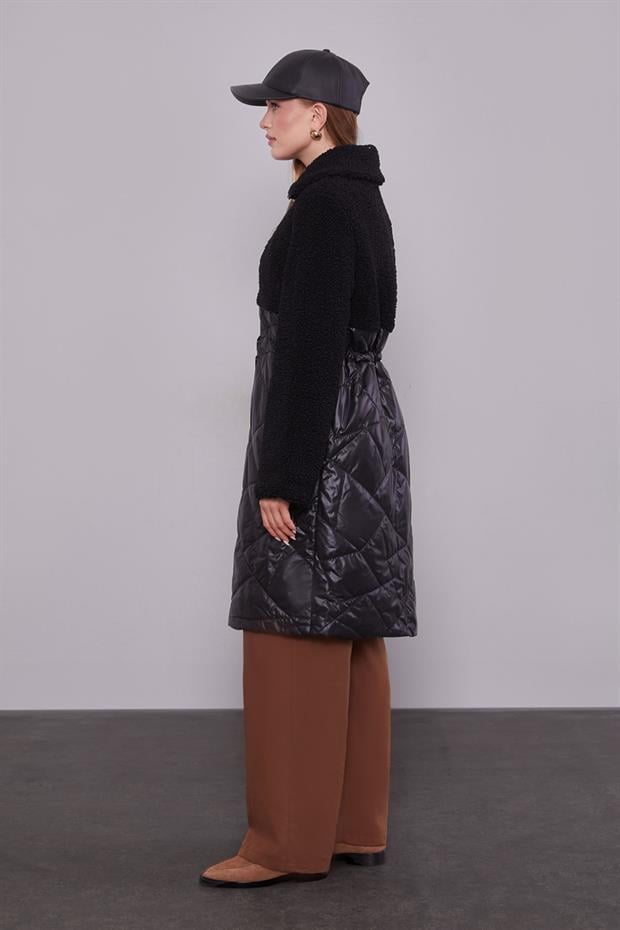 Siyah Kapitone Belli İp Büzgülü Mont