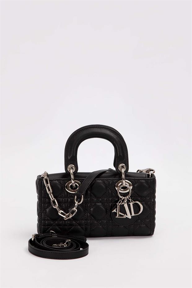 Siyah Kapitone Logo Aksesuarlı Omuz Çantası