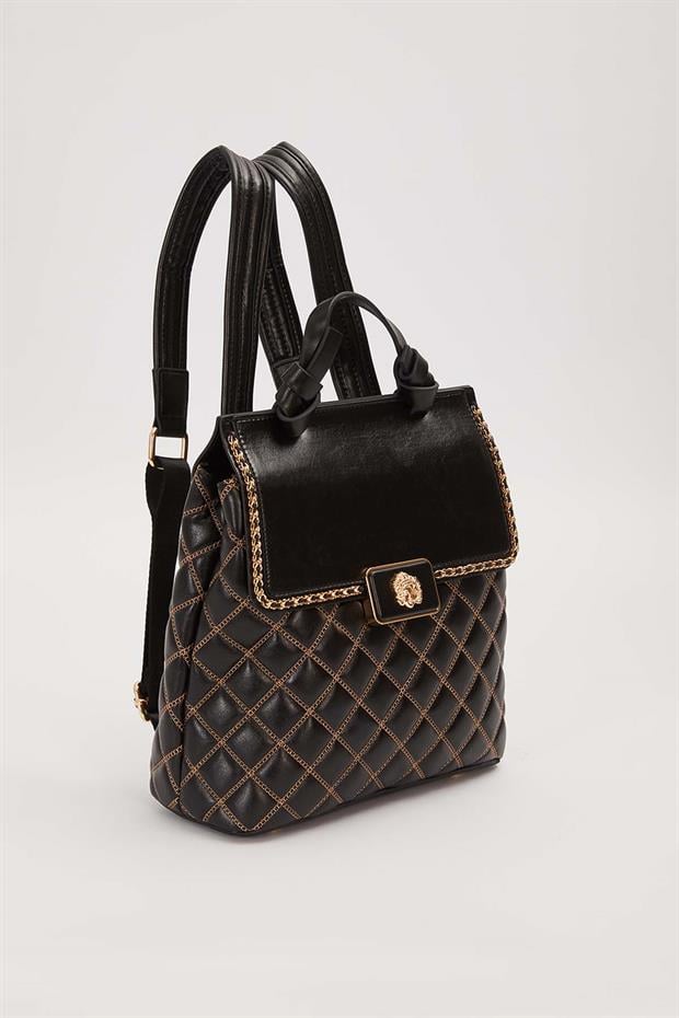 Siyah Kapitone Model Sırt Çantası