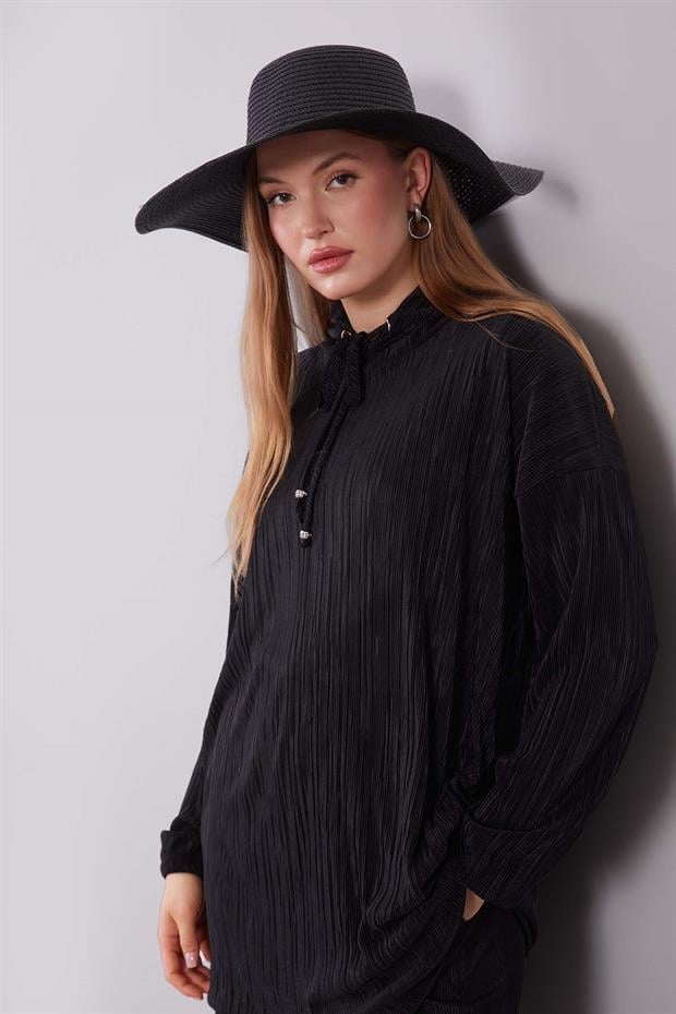 Siyah Kapüşonlu Bağcık Detaylı İkili Takım