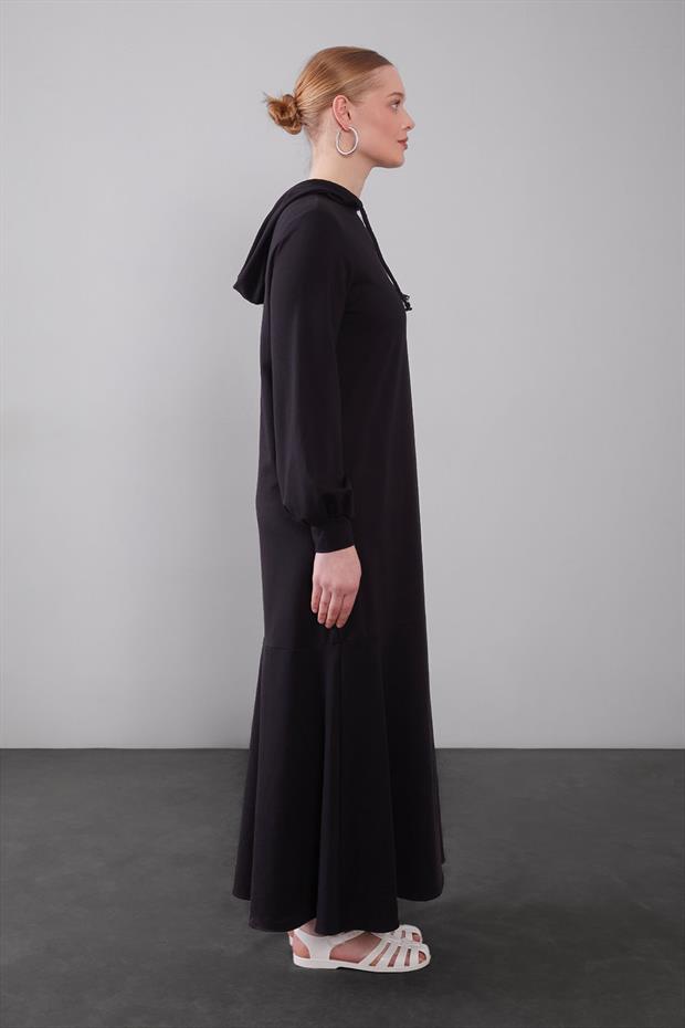 Siyah Kapuşonlu Gizli Cep Detaylı Elbise