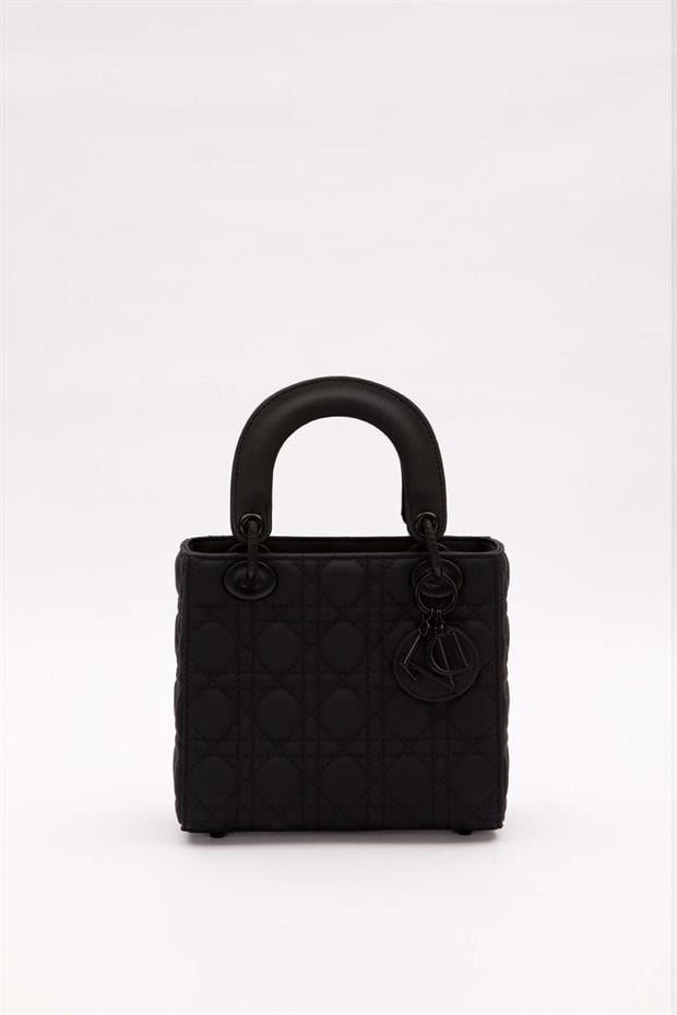 Siyah Kare Aksesuar Detaylı El Çantası