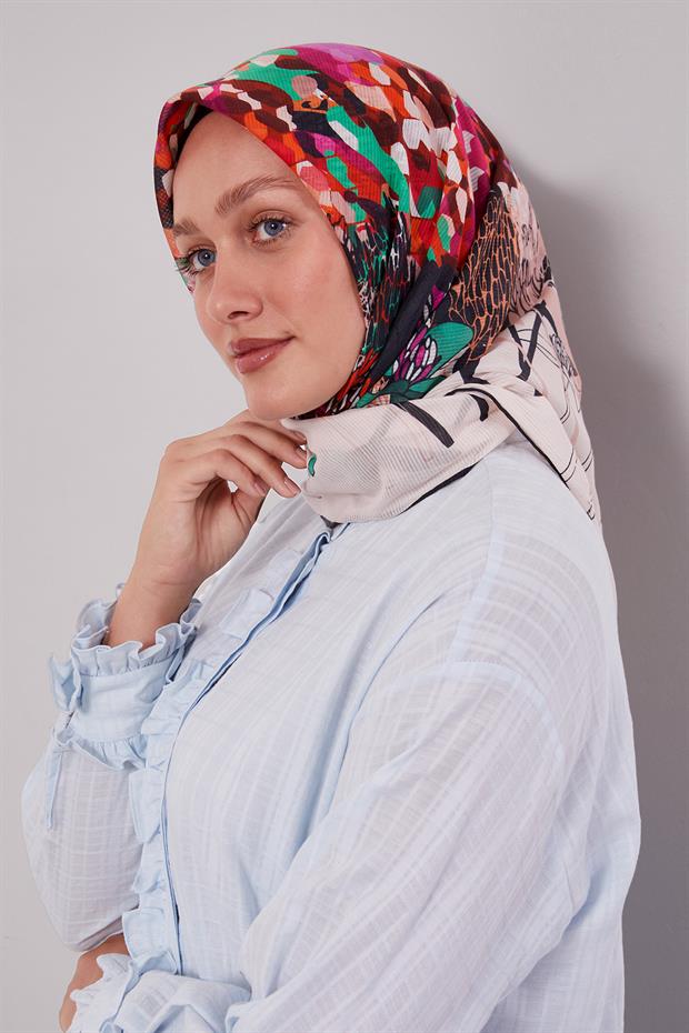 Siyah Karışık Çiçek Desen Pamuk Eşarp