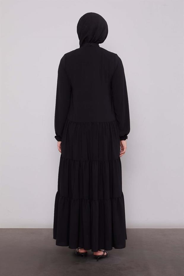 Siyah Katlı Büzgü Detay Ferace