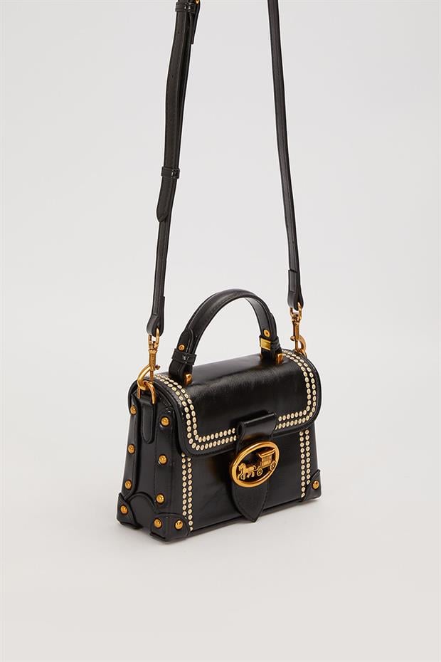 Siyah Kenar Zımba Detaylı Omuz Çantası