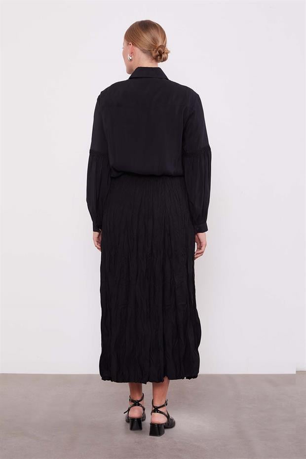 Siyah Kırışık Model Etek