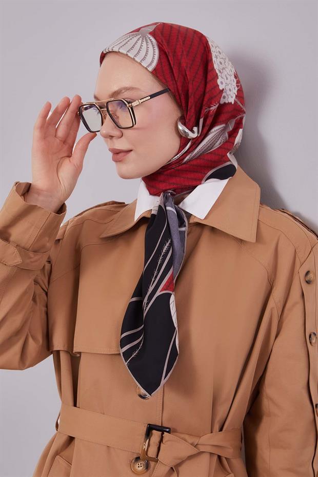 Siyah - Kırmızı Zambak Çiçek Desen Twill İpek Eşarp
