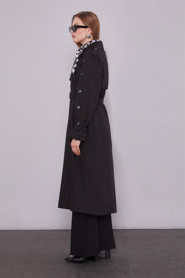 Siyah Kol Düğme Detaylı Trençkot