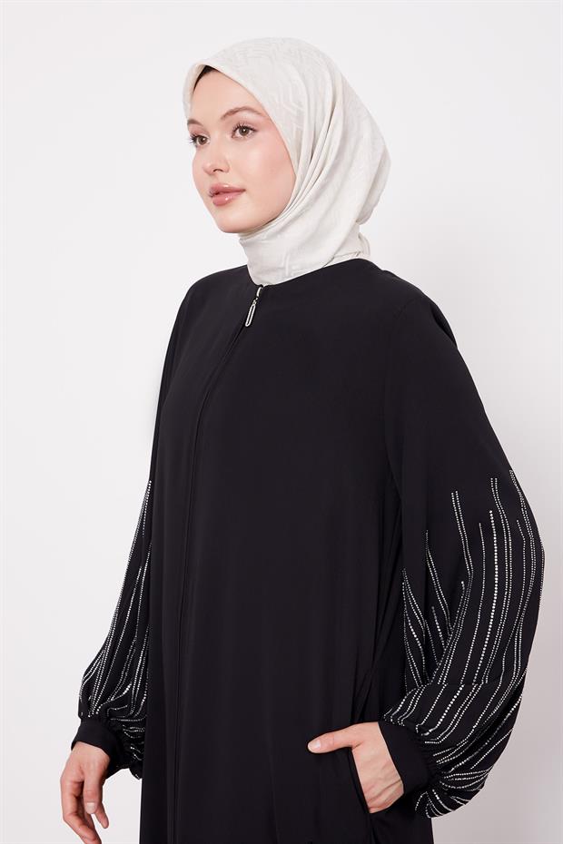 Siyah Kolları Taş Detay Ferace