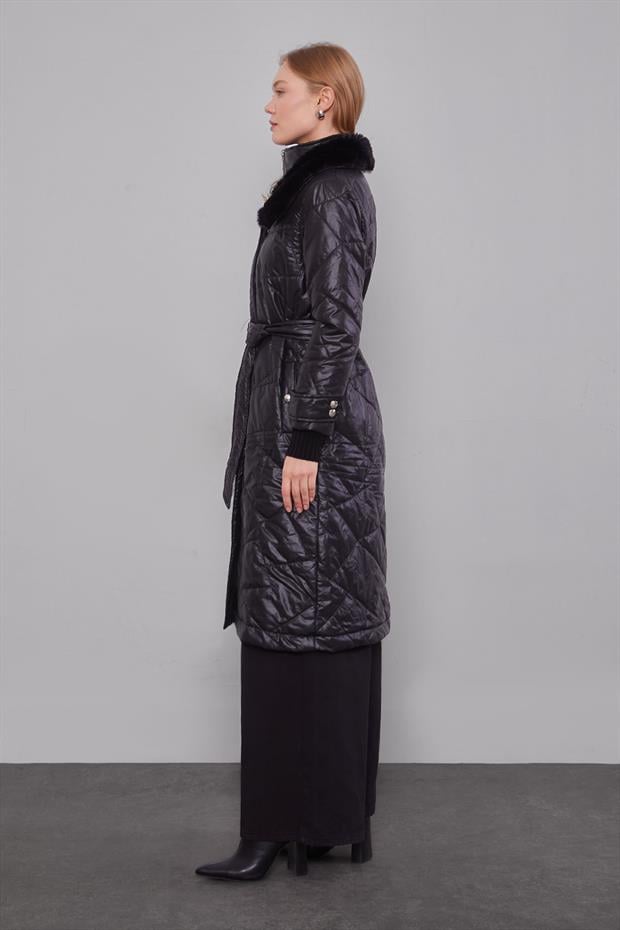 Siyah Kürk Yakalı Şişme Kapitone Mont