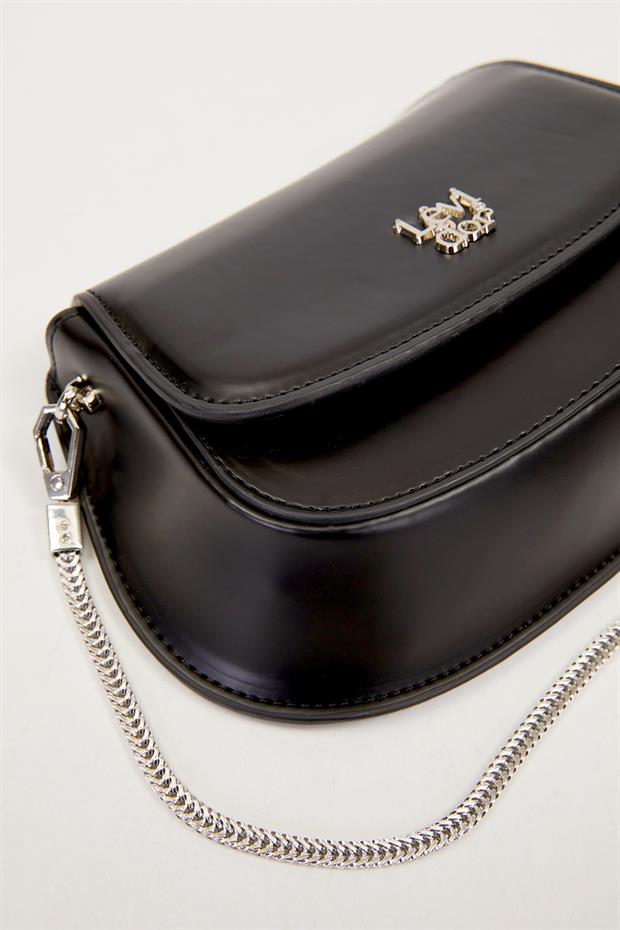 Siyah Metal Askılı Omuz Çantası